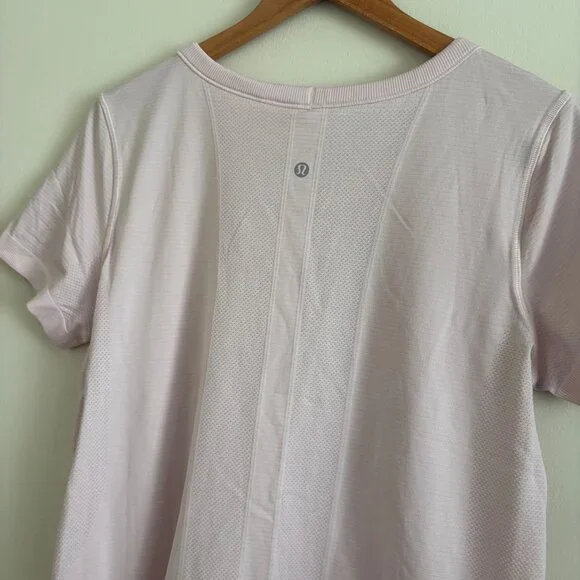 Lululemon Athletic Swiftly Tech Relaxed Short Sleeve Shirt Pink Women’s Size 10 - Picture 6 of 8
